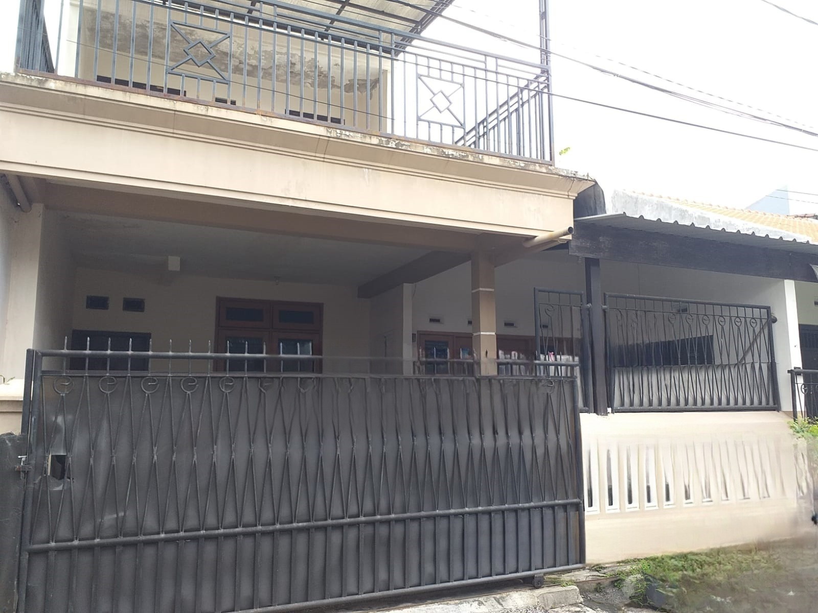 Dijual Rumah Bagus Danau Diatas Raya Kedungkandang Malang - Image 1