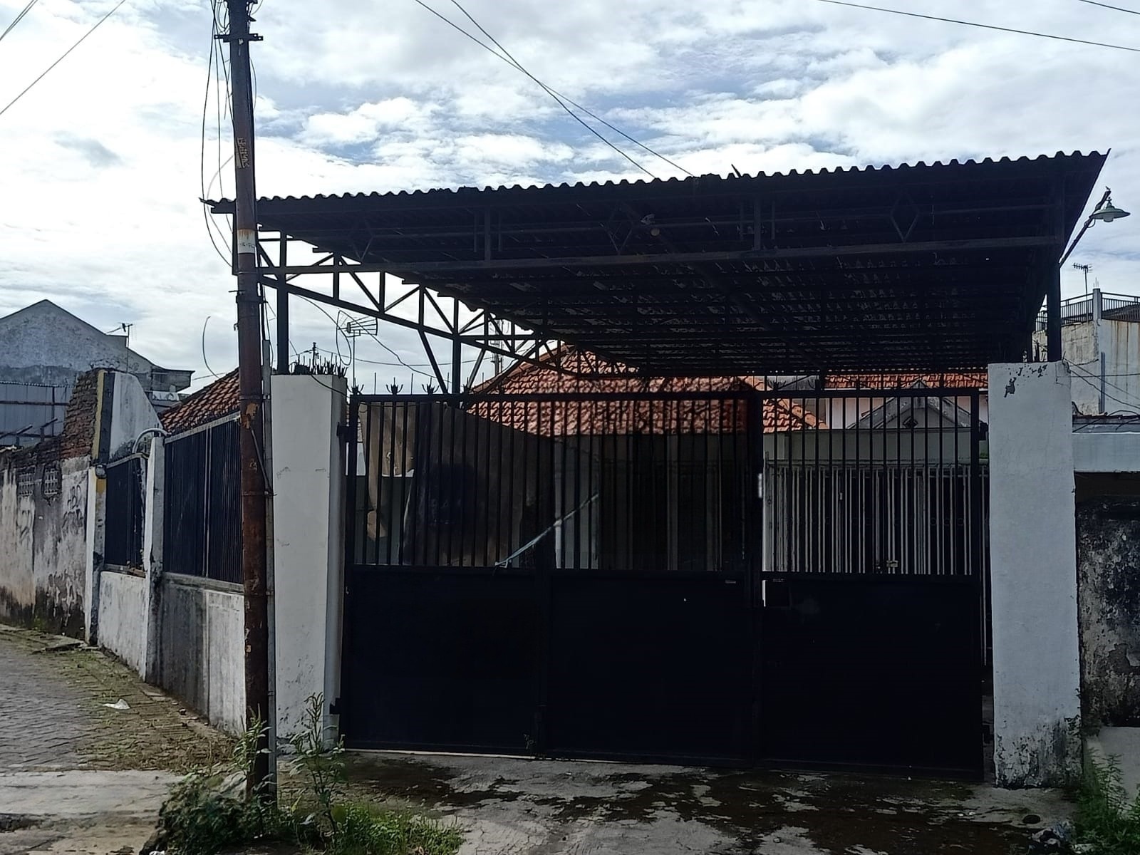 Dijual Rumah Siap Huni di Jagiran Surabaya Timur - Image 1