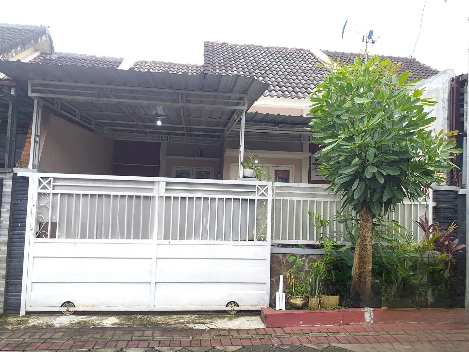 Dijual Rumah Murah di Permata Royal Garden Malang Kota - Image 1