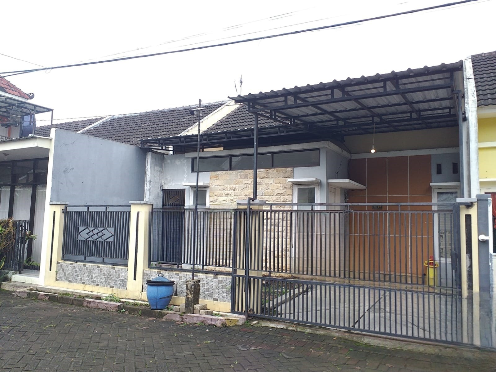 Dijual Rumah Bagus Dan Siap Huni Permata Royal Garden Pakis Malang - Image 1