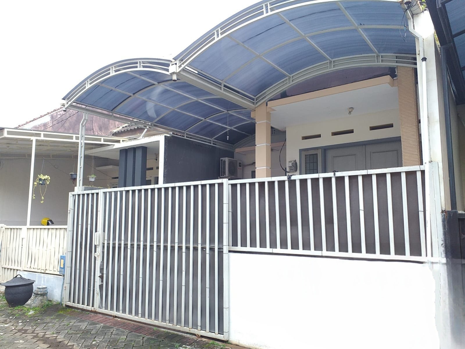 Dijual Rumah Lokasi Java Residence - Image 1