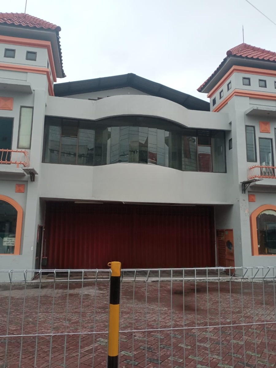 DISEWAKAN RUKO STRATEGIS LOKASI WADUNG ASRI WILAYAH SIDOARJO - Image 1