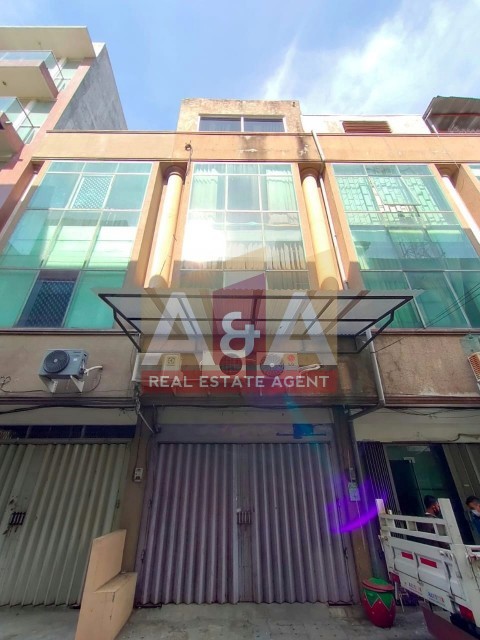 Ruko pusat kota kayon surabaya - Image 1