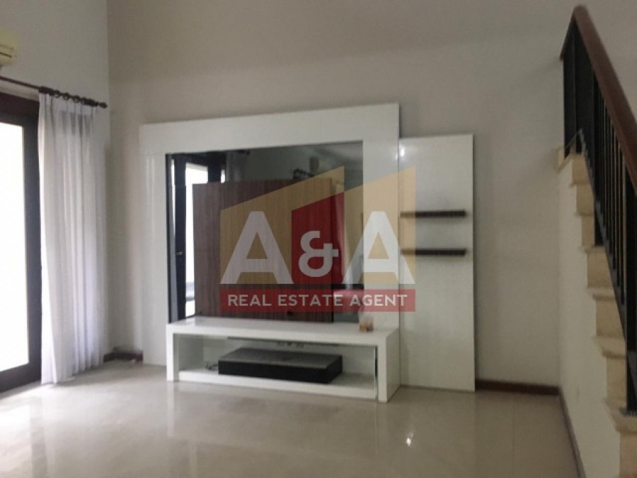 Rumah minimalis graha family - Image 1