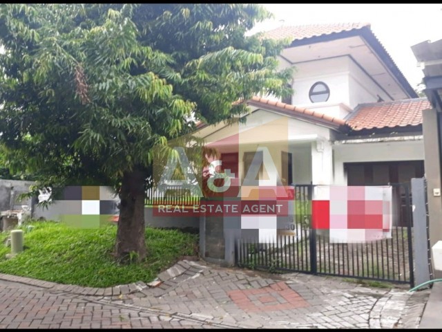 Rumah di Graha Family - Image 1