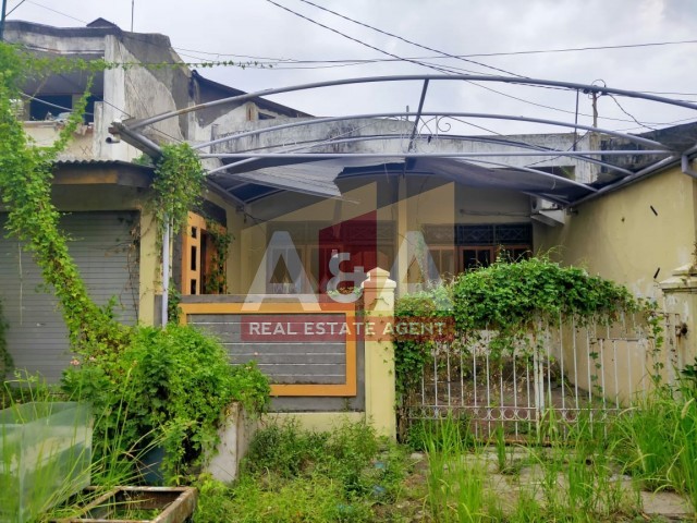 Rumah di Baruk Barat Rungkut - Image 1