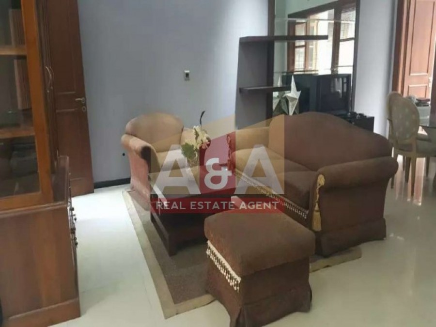 Rumah di Jemursari Regency - Image 1