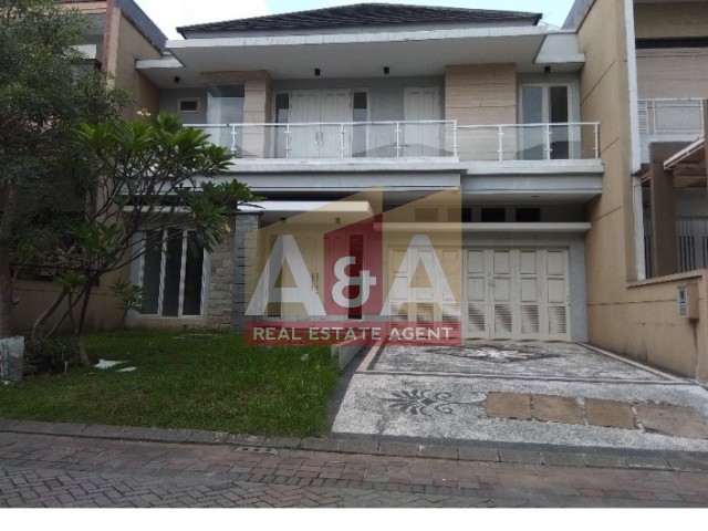 Dijual rumah di Raffles, Citraland - Image 1