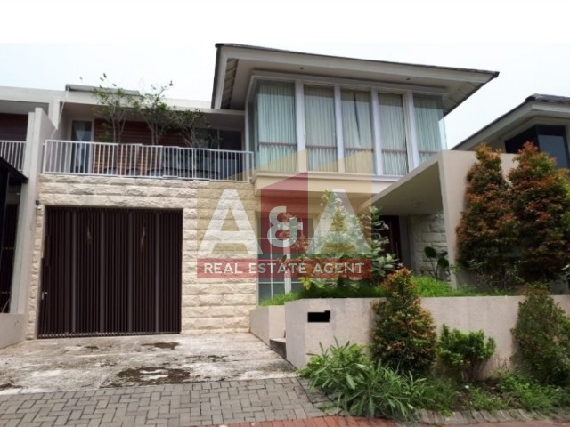 Dijual rumah di Royal Park1, Citraland - Image 1