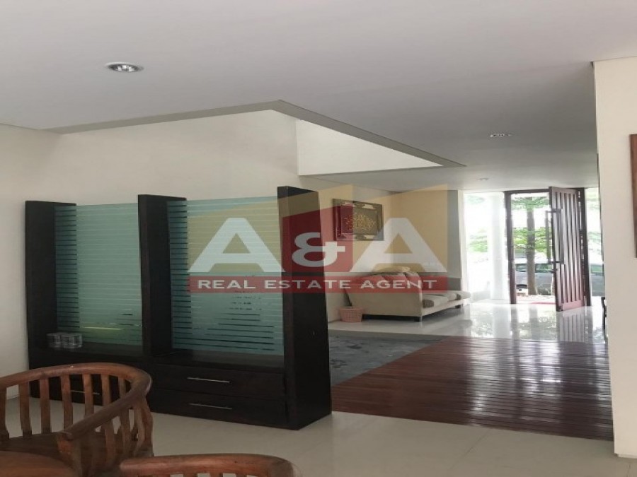Rumah BARU SEMIFURNISHED Greenlake - Image 1