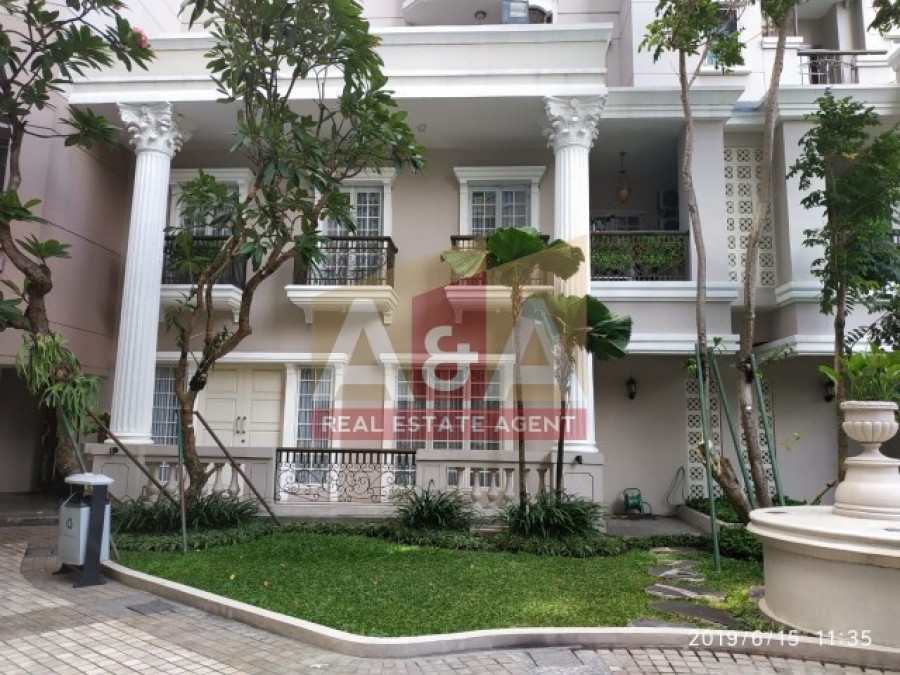 Apartement Townhouse FULL FURNISHED - Image 1