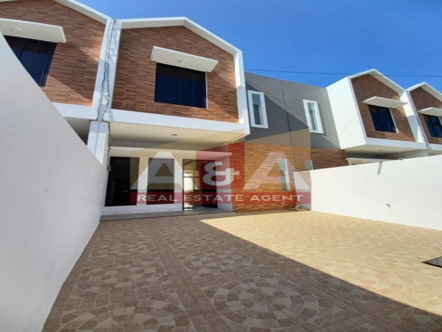 Rumah BARU GRESS di Klampis Semolo - Image 1