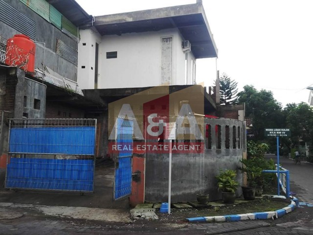 Dijual gudang di wisma lidah kulon - Image 1