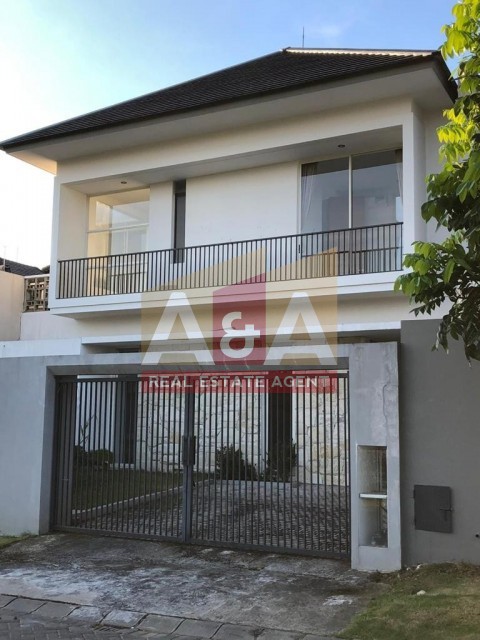 Dijual rumah di Dian Istana - Image 1