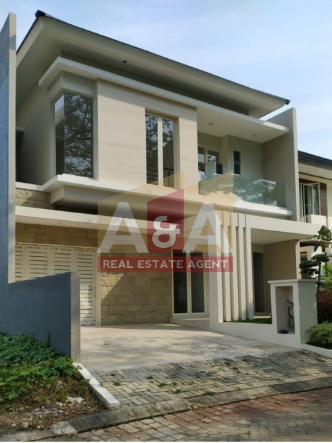 Dijual Rumah di Fullerton - Image 1