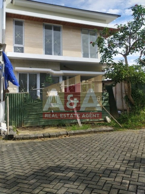 Dijual Rumah di Royal Residence - Image 1
