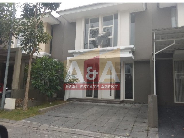 Disewakan rumah di Greenlake - Image 1