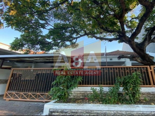 Disewakan Rumah di Dukuh Kupang Timur - Image 1