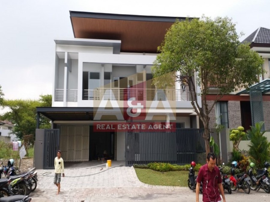 Rumah Selat golf - Image 1