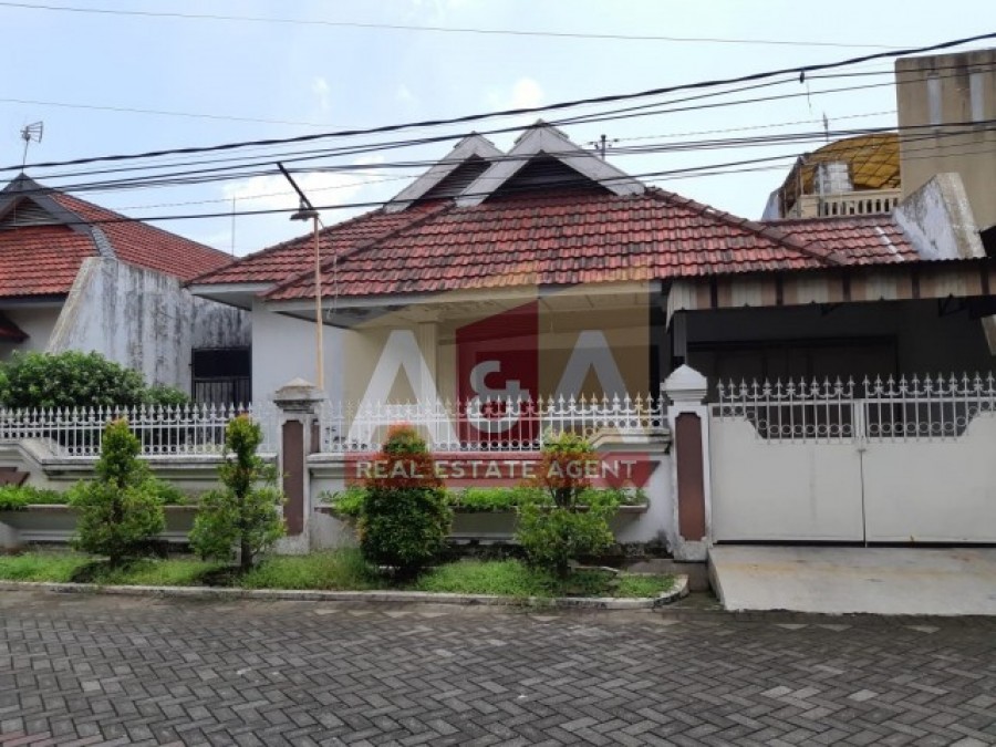 Rumah 2nd terawat - Image 1
