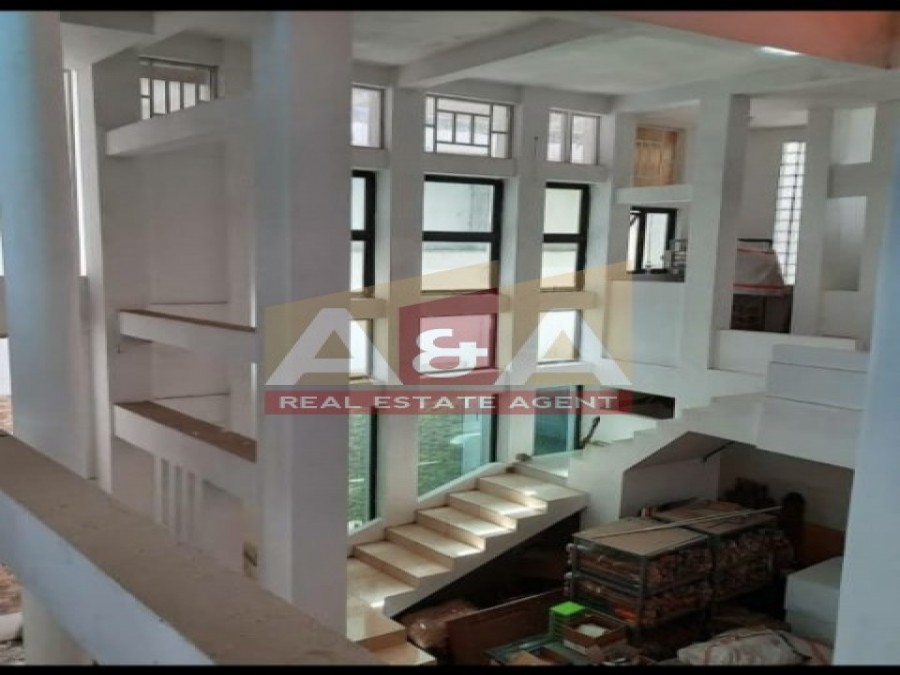 Rumah klasik wisma mukti - Thumbnail 2