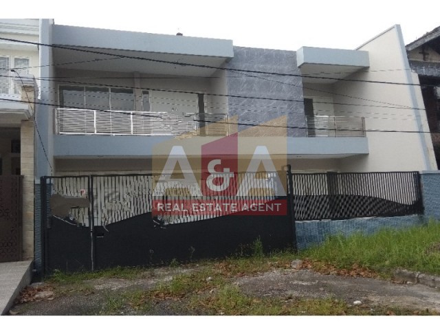 Dijual Rumah di Pondok Nirwana Eksekutif - Image 1