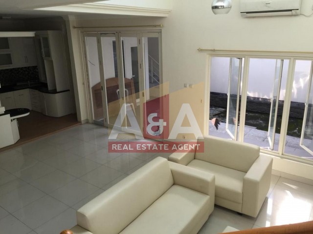 Rumah sewa vila bukit mas - Thumbnail 3