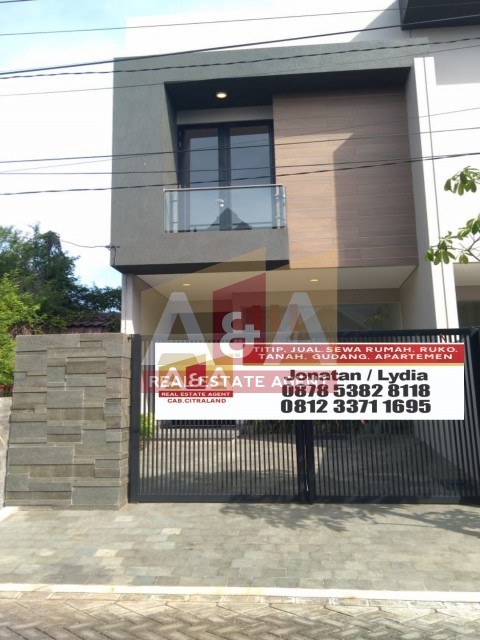 Manyar Jaya - Image 1