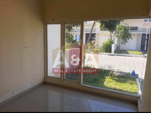 Disewakan Rumah di South Lake Juanda - Thumbnail 2