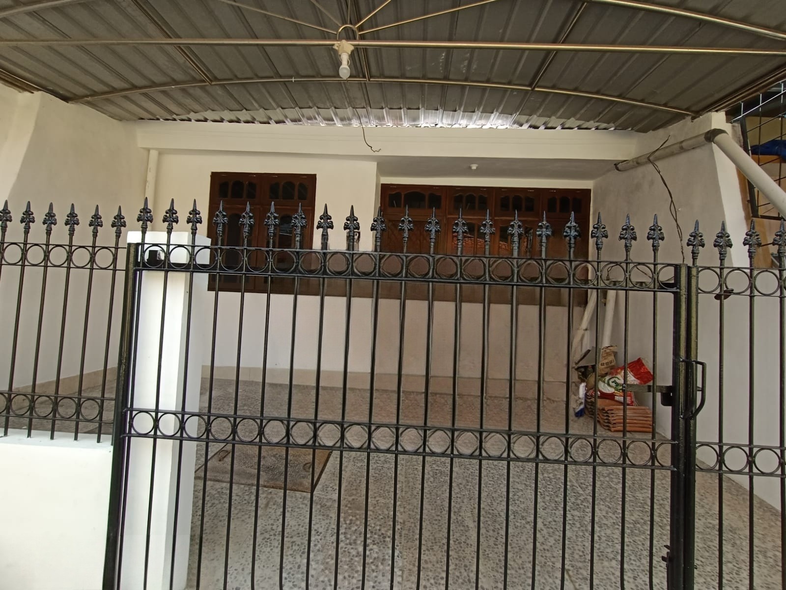 Disewakan Rumah Lokasi Ploso Timur Surabaya Timur - Image 1