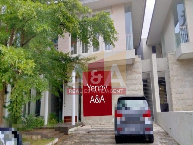 Green Lake - Image 1