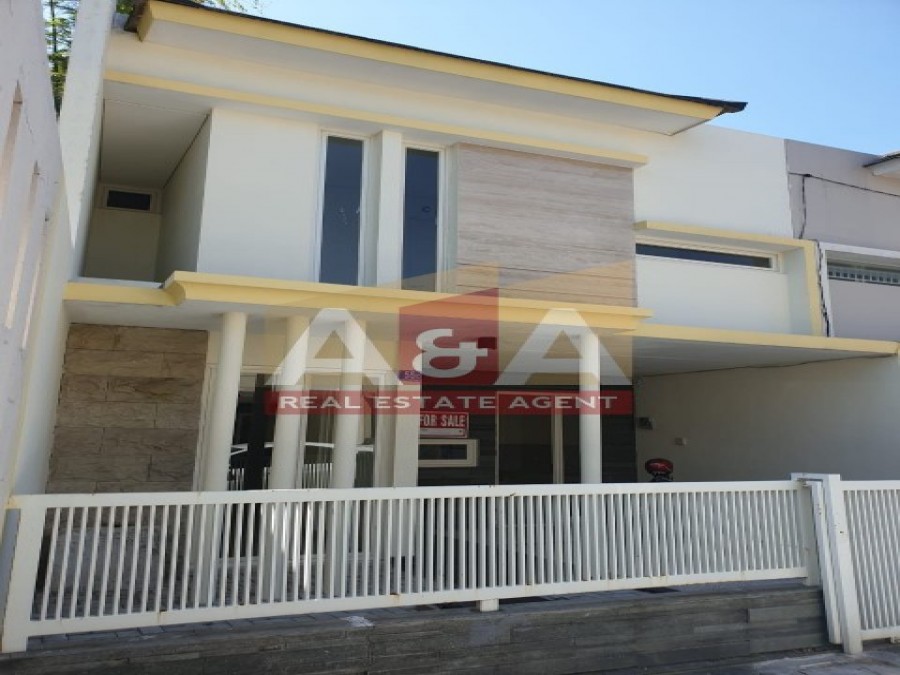 Puri Lidah Kulon - Image 1