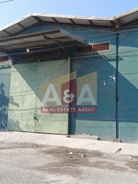 Gudang Ritz Gate - Image 1