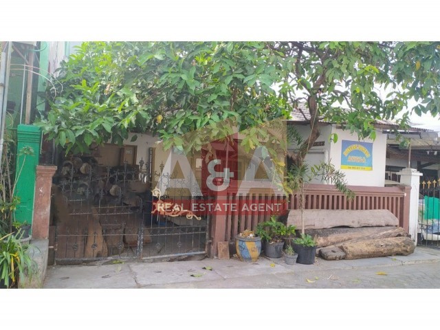 Candi Lontar - Image 1