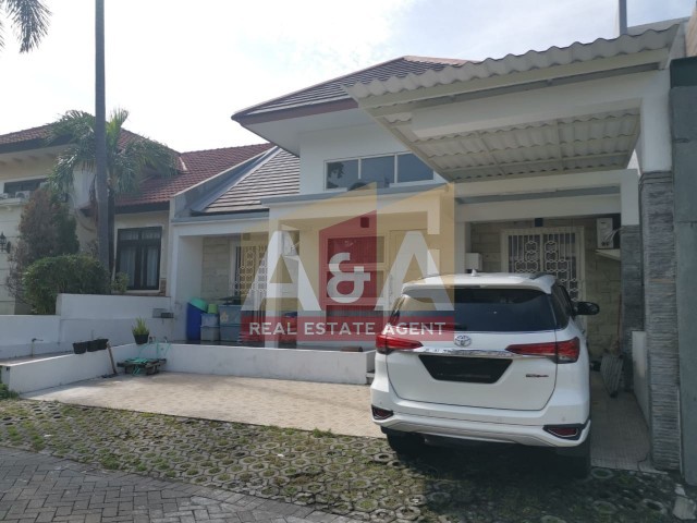 Villa Taman Telaga - Image 1