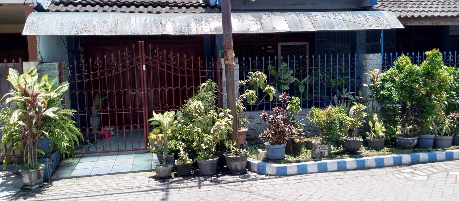 DIJUAL RUMAH STRATEGIS DAN RAMAI LOKASI PERUM MAKARYA BINANGUN WILAYAH SIDOARJO - Image 1