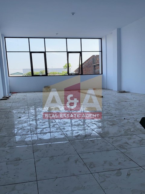 Ruko Raya Manukan - Image 1