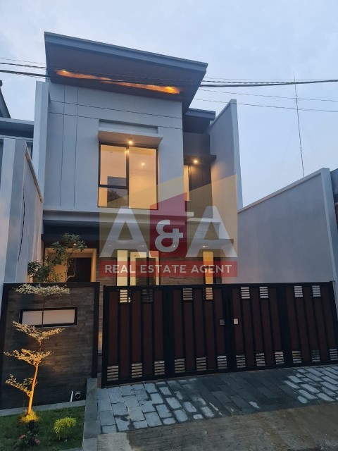 Rungkut Asri Utara - Image 1