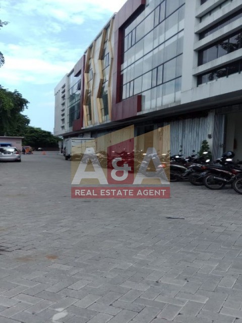 Ruko Semut Square - Image 1