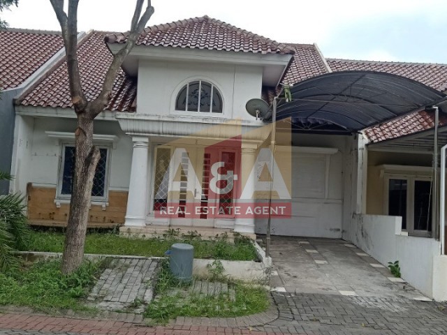 Royal Park 1 - Image 1