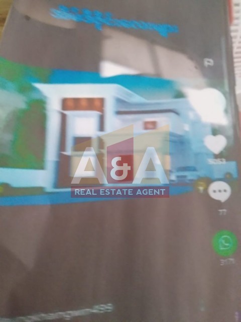 Grand Eastwood - Image 1