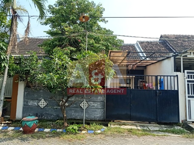 Western Village - Image 1