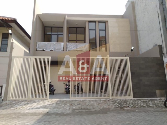 rumah baru gress panjang jiwo - Image 1