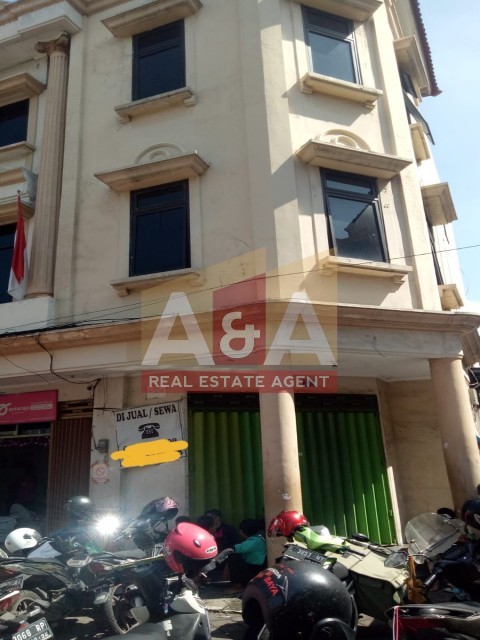 ruko hook manyar mas - Image 1