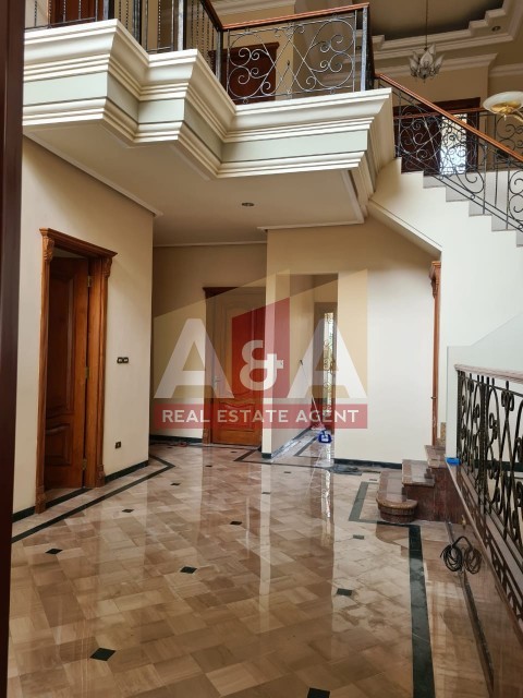 Rumah megah darmo hill - Image 1