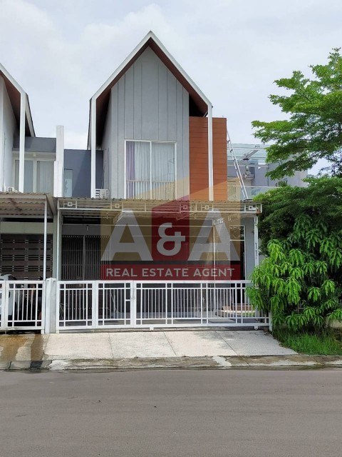 Rumah full furnish royal residence - Image 1