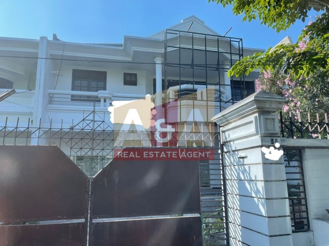 Rumah darmo permai sby - Image 1