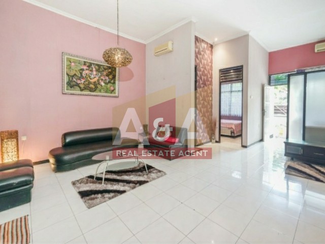 Rumah bagus taman pondok indah wiyung - Image 1