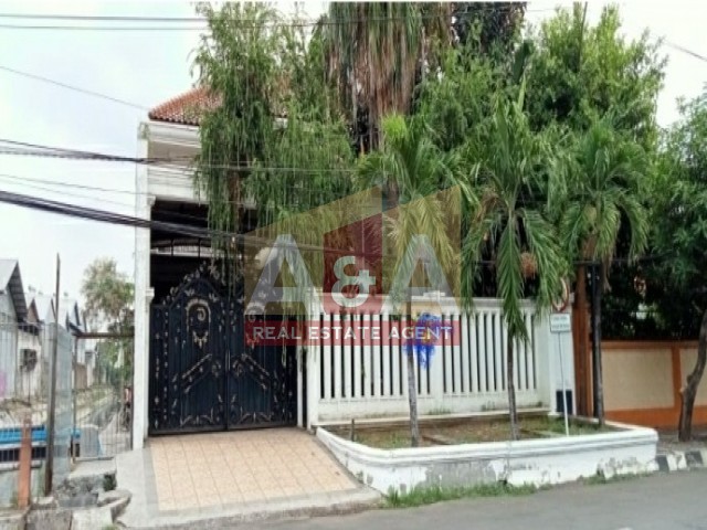 Dijual Rumah WIlayah Imam Bonjol Surabaya Pusat - Image 1