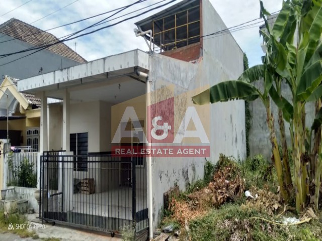 Rumah griya babatan mukti sby - Image 1